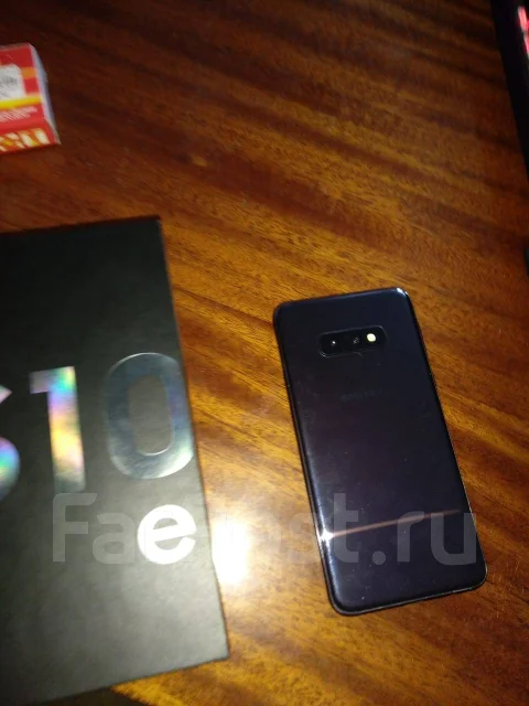 Samsung Galaxy S10e. �/�, ������ ����