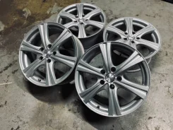 Topy Sibilla RZ. 7.0x17", 5x114.3, ET38, �� 73,1���. ����