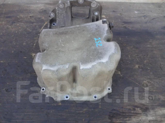 ������ ��������� 2SZFE Toyota 12101-23052 ����