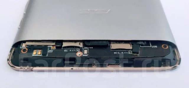 Asus Fonepad 7 ME371MG ����