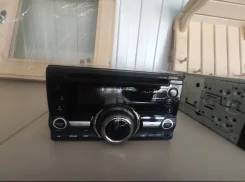 Clarion CX211BK ����