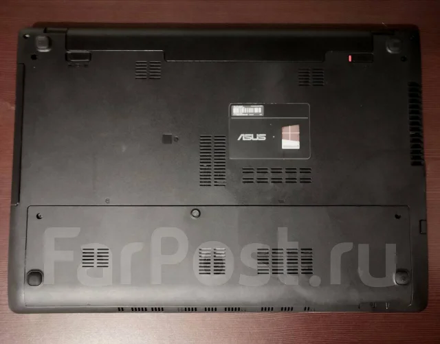 Asus K56C. 15.6", 1,8����, ��� 4 ��, ���� 149���, WiFi: 1, Bluetooth: 1 ����