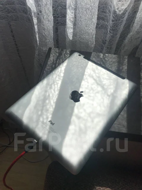 Apple iPad 4 ����