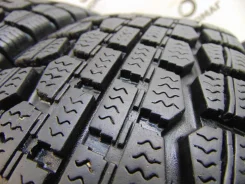 Yokohama SY900. ������, ��� �����, 2003 ���, �/�, ����� 20�% ����