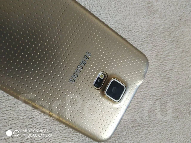 Samsung Galaxy S5. �/�, Dual-SIM, NFC ����