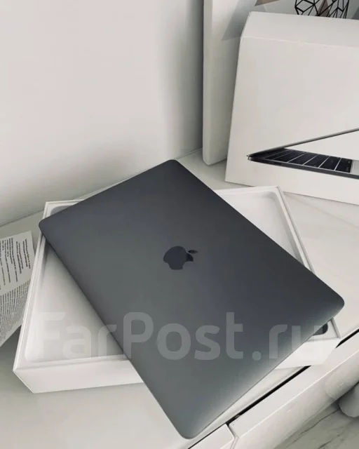 Apple MacBook Pro 13 2017 Mid MPXT2. 13.3", 2,3����, ��� 8 ��, ���� 256���, WiFi: 1, Bluetooth: 1, ����������� �� 10��. ����