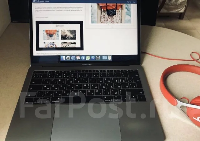 Apple MacBook Pro 13 2017 Mid MPXT2. 13.3", 2,3����, ��� 8 ��, ���� 256���, WiFi: 1, Bluetooth: 1, ����������� �� 10��. ����