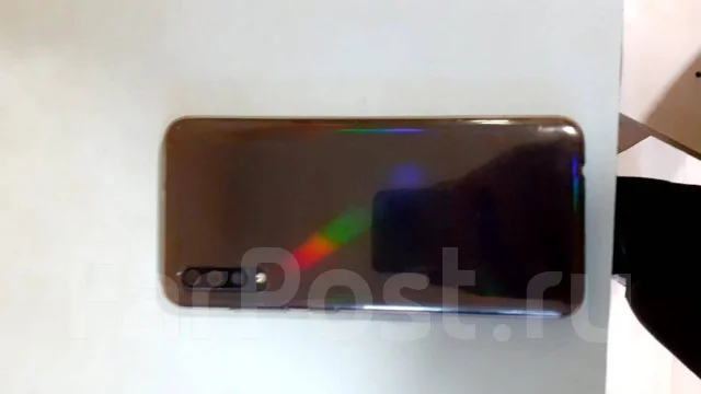 Samsung Galaxy A70. �/�, ������, 4G LTE ����