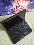 Samsung RC520. 15.6", 2,3����, ��� 6 ��, ���� 500���, WiFi: 1, Bluetooth: 1 ����