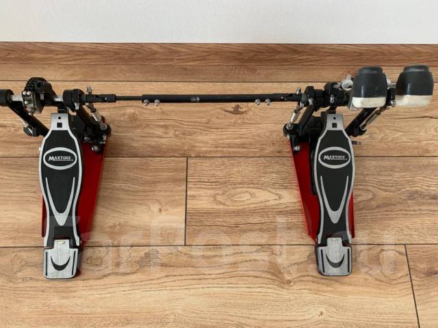 Педаль для бас барабана с карданом. Dp 2021. Кардан для барабанов. Наклейки золотого цвета. Кардан maxtone.