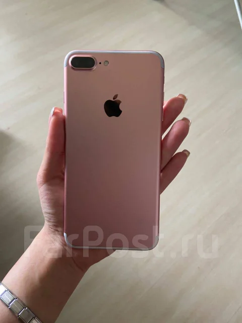 Apple iPhone 7 Plus. �/�, �������, 4G LTE ����