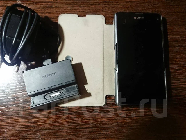 Sony Xperia Z1 Compact. �/� ����