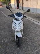 Aprilia Sportcity. 300����. ��., ��������, ���, � �������� ����