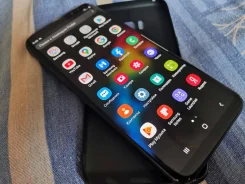 Samsung Galaxy S8+. �/�, ������, 4G LTE, NFC ����