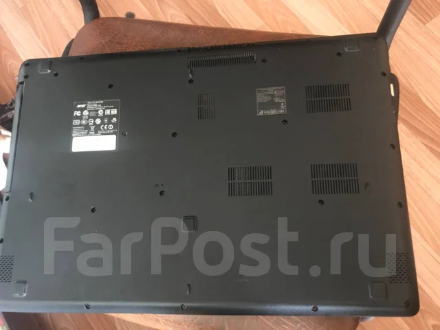 Acer Aspire E5-771. 17.3", 60����, ��� 8 ��, ���� 128��� ����