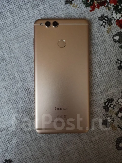 Honor 7X. �/�, �������, �����������, 3G, 4G LTE, Dual-SIM ����
