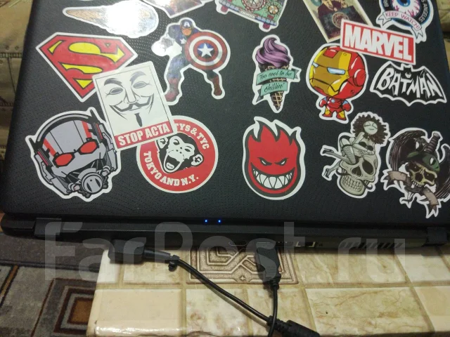 Acer Aspire ES1-523. 1,8����, ��� 4 ��, ���� 500���, WiFi: 1, Bluetooth: 1, ����������� �� 2��. ����