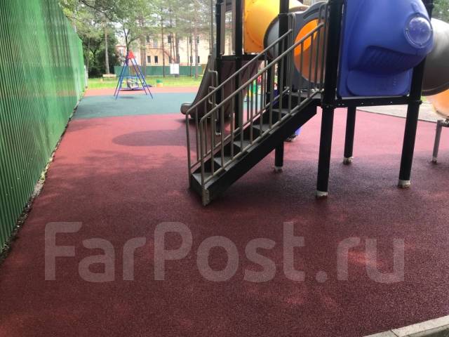 Резиновое покрытие для детских и спортивных площадок Резиновая крошка ...
