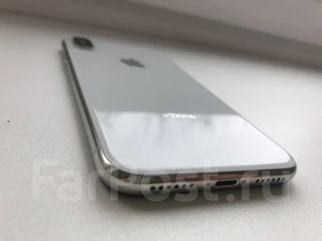 Apple iPhone X. �/�, 3G, 4G LTE, NFC ����