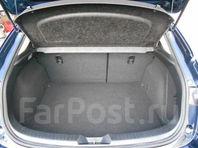 Mazda Axela. �������, 4wd, 1.5 (111��.�.), ������, 65 000����. ��. ��� ����� �� ������������ ����