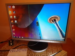 Samsung. 22", ���������� �� (LCD, LED, QLED) ����