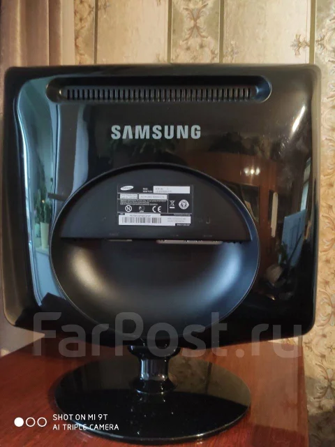 Samsung. 19" ����
