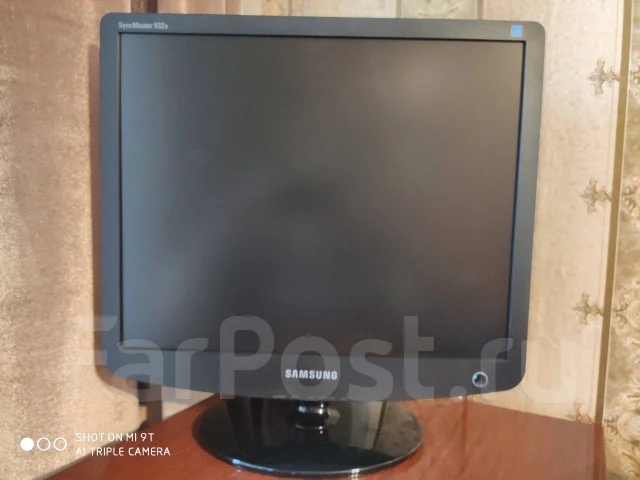 Samsung. 19" ����