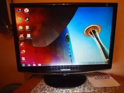Samsung. 22" ����