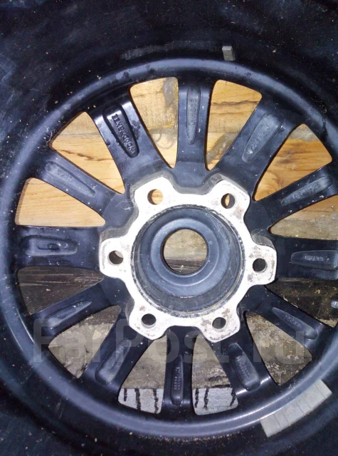 Valente. 8.0x17", 6x139.7, ET25 ����