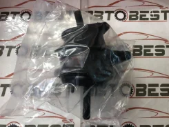 ������� ��������� MARK JZX93,105; Crown JZS153 4WD R/L 12360-46080, �� TMGX93FR ����