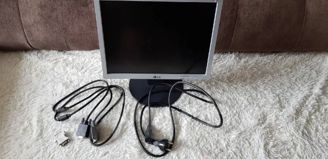 LG. 15" ����