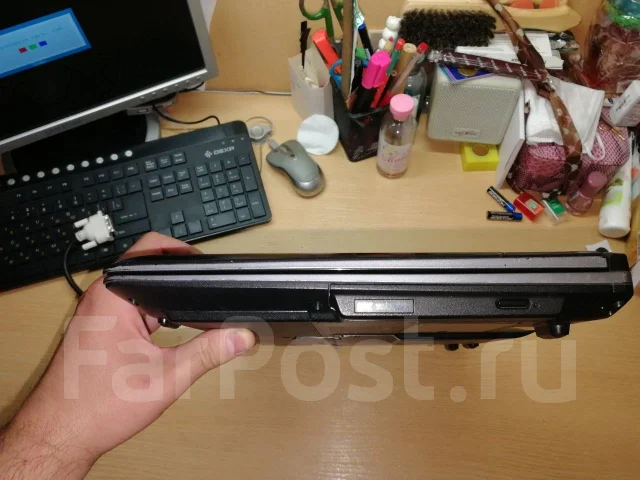Asus X50SL. 15.4", 2����, ��� 1024 ��, ���� 80���, Bluetooth: 1, ����������� �� 1��. ����