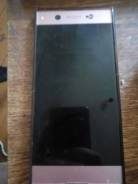 Sony Xperia XA1 Ultra. / 