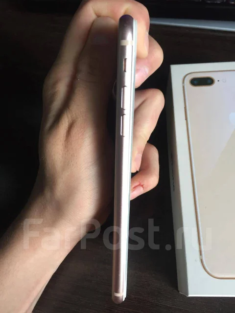 Apple iPhone 8 Plus. �/�, 64 ��, �����, 3G, 4G LTE, NFC ����