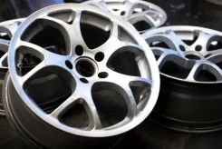 Radius. 7.5x17", 5x112, ET35, �� 67���. ����