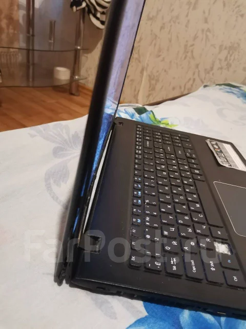 Acer Aspire E5-575G. 15.6", 2 200����, ��� 6 ��, ���� 596���, WiFi: 1, Bluetooth: 1, ����������� �� 12��. ����