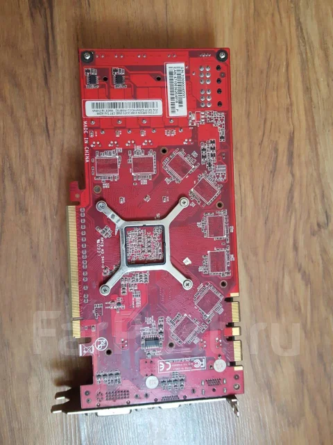 GeForce GTS 250 ����