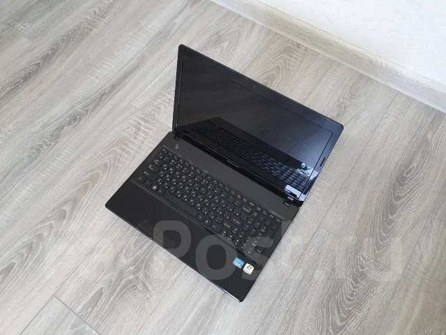 Lenovo G580. 15.6", ��� 4 ��, WiFi: 1, Bluetooth: 1, ����������� �� 3��. ����