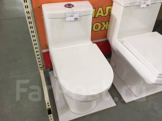 Унитаз монолит большой выбор, в наличии в Хабаровске