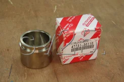 ������� ���������� �������� GX105,115, JZS173,179 47331-30110 4773130110 ����