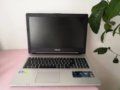 Asus K56C. 15.6", 1,8����, ��� 4 ��, ���� 149���, WiFi: 1, Bluetooth: 1 ����