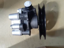 ������ �������������� ���� ����� �� Toyota. �������� 4432026074 ����