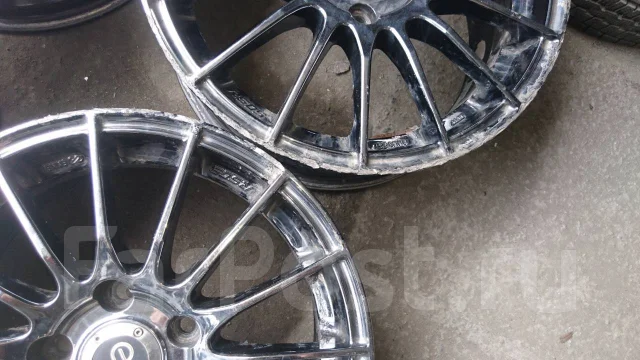 Enkei RS05. 7.0x16", 5x114.3, ET48 ����