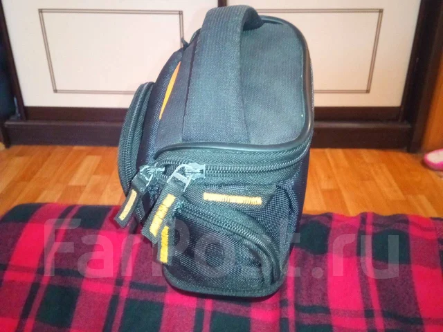 Fujifilm FinePix S4000. 10 - 14.9 ��, ���: 14� � ����� ����