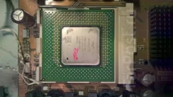 Intel Pentium ����