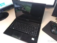 Samsung 300V4A. 14", 2����, ��� 4 ��, ���� 320���, WiFi: 1, Bluetooth: 1, ����������� �� 2��. ����