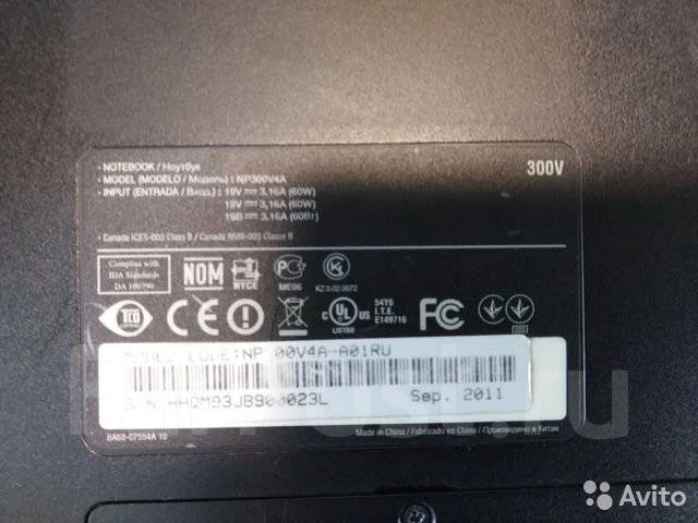 Samsung 300V4A. 14", 2����, ��� 4 ��, ���� 320���, WiFi: 1, Bluetooth: 1, ����������� �� 2��. ����