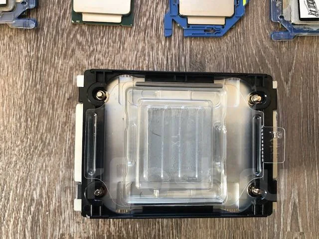 Intel Xeon E5-2620 v3 ����