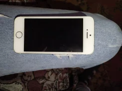Apple iPhone 5s. �/�, 16 ��, ����� ����