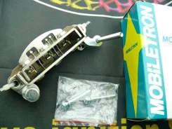 ������� ���� ���������� Mobiletron=Mitsubishi MD607680, ME700636, RM-73 ����